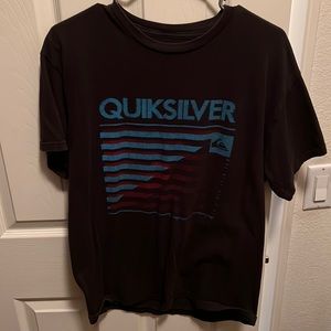 Quicksilver Large Black T-shirt